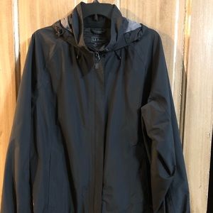 L.L.bean Stowaway Rain Jacket with Gore-Tex